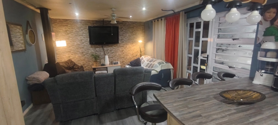 3 Bedroom Property for Sale in Portlands Western Cape